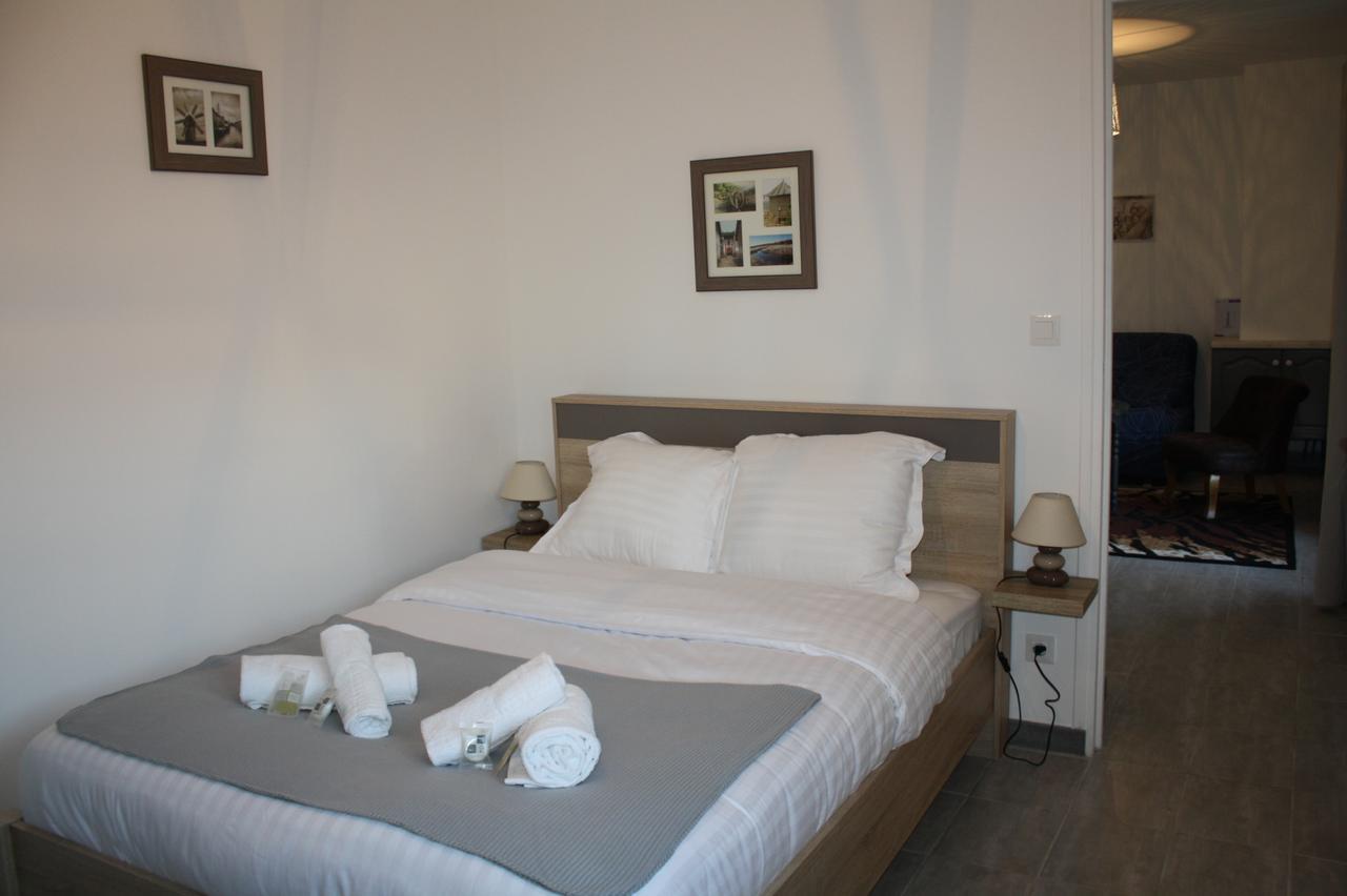 Logis Hotel Chemin Des Dames Le Relais De Fleurette Pontavert Kültér fotó