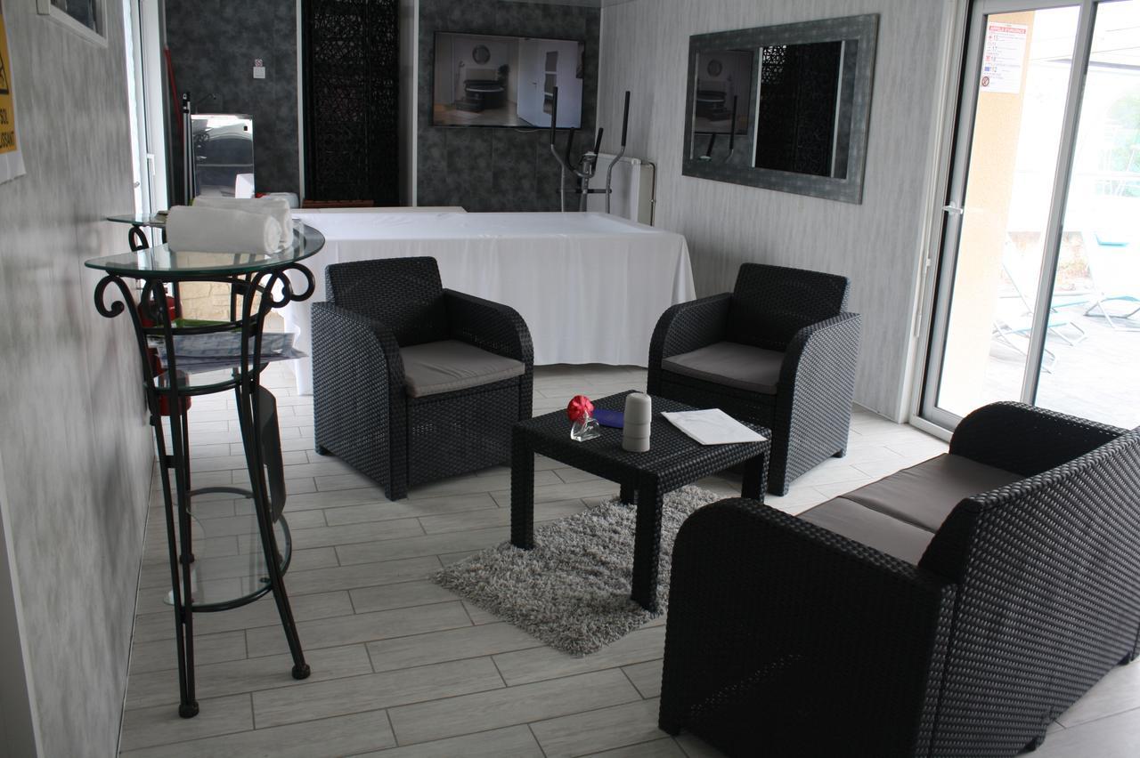 Logis Hotel Chemin Des Dames Le Relais De Fleurette Pontavert Kültér fotó